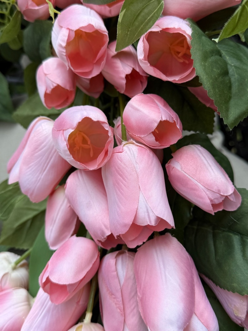 Grandin Road Pink Tulip Floral Wreath - NWT - Picture 13 of 16